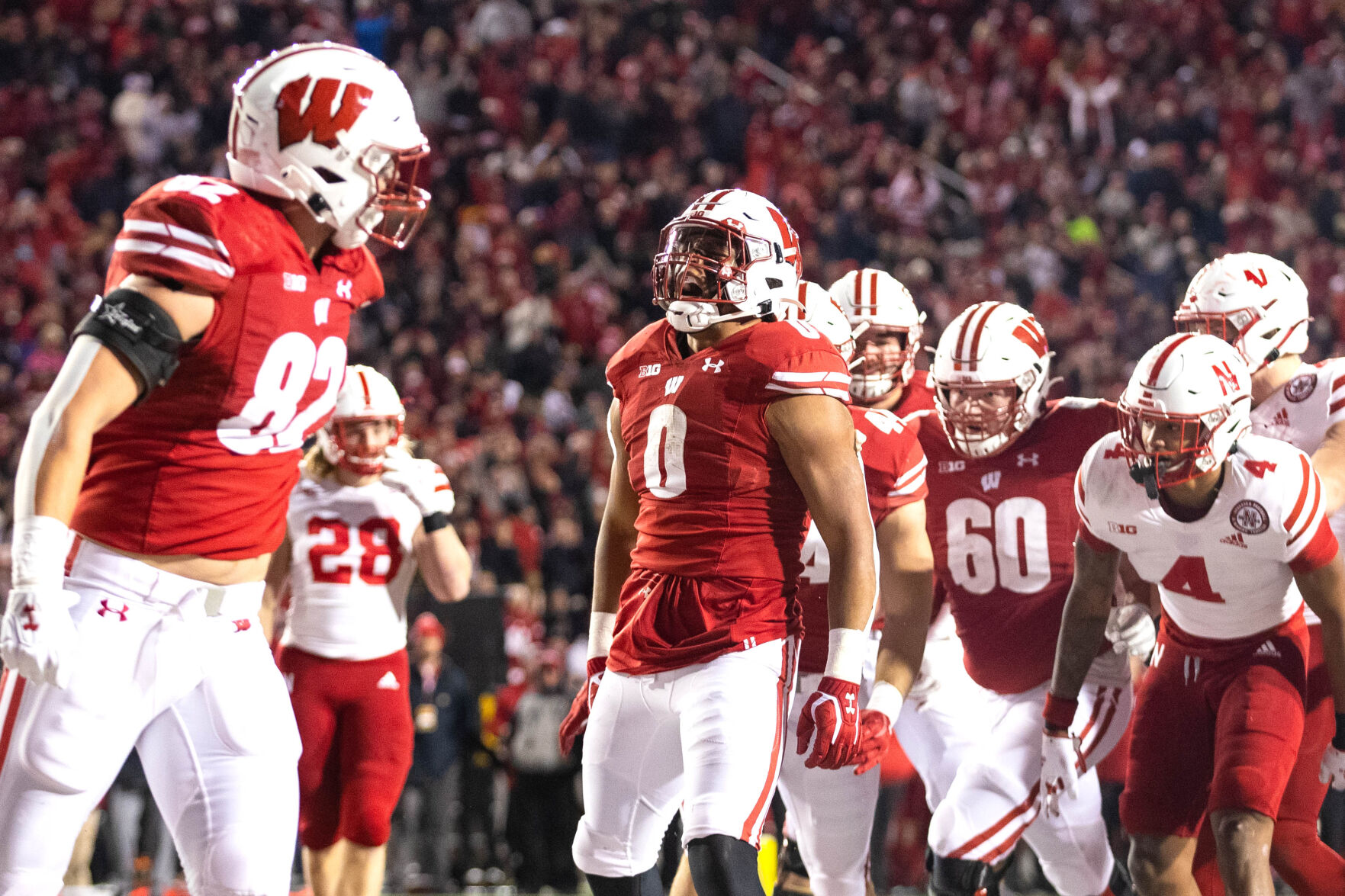 112122-owh-spo-nebraskawisconsin-em24.jpg